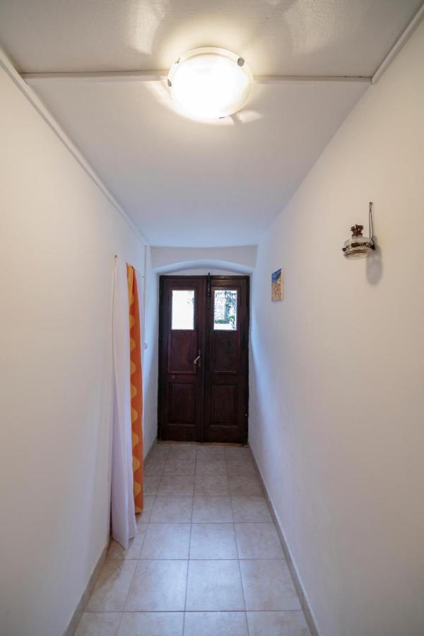Apartment Esa คอมีชา ภายนอก รูปภาพ